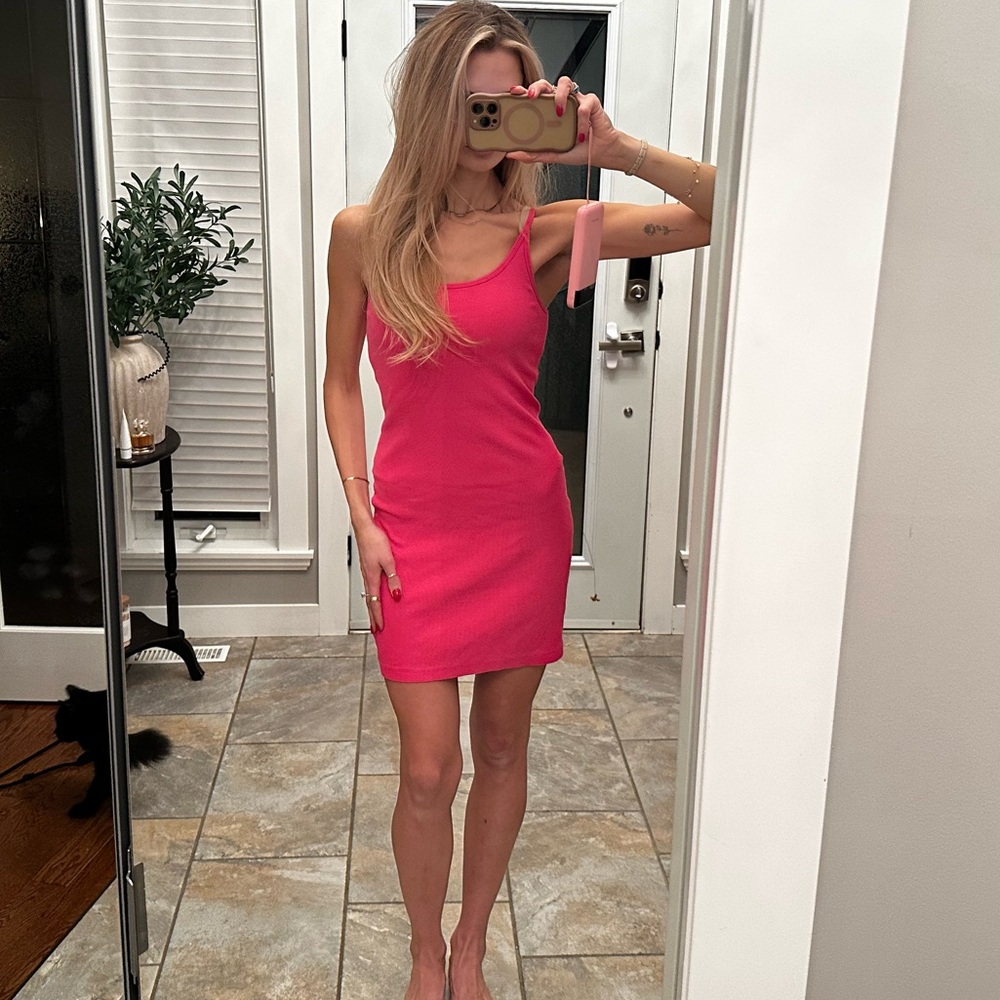 Pink Sleeveless Dress